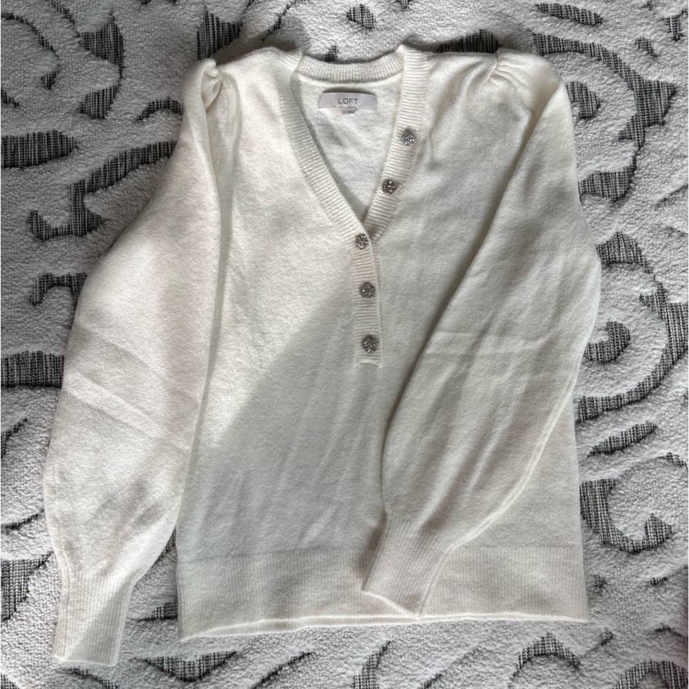 Lift Cream Sweater Gemstone Button Embellishments Sz S - Picture 2 of 3
